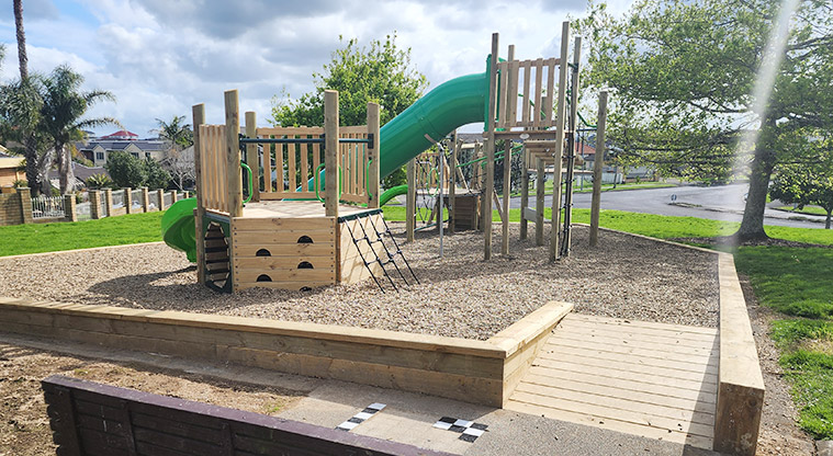 Santa Cruz Park - Wooden ramp leading into the play area.