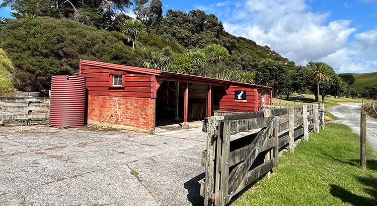 Scandrett Regional Park - The cow shed and the road leading to the baches. Photo credit: S Hulse.