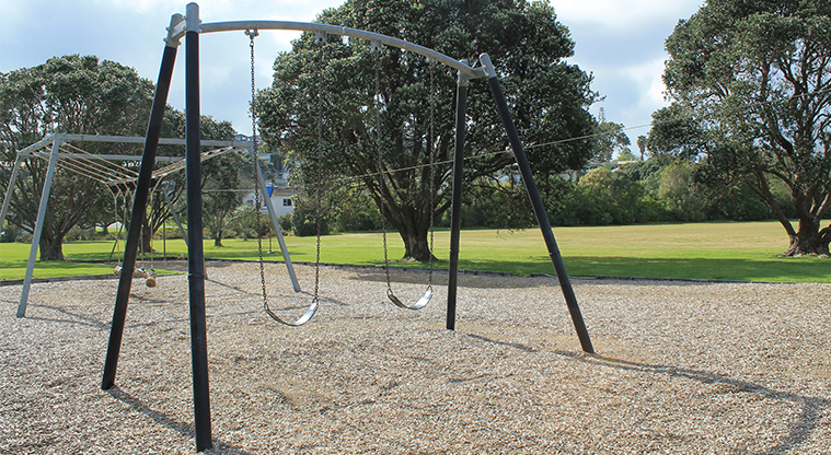 Stanmore Bay Park - Beach front playground swings. Photo credit: M Loubser.