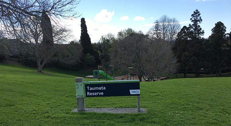 Taumata Reserve - Entrance sign on the corner of Taumata Road and Duncan Avenue. Photo credit: S Hulse.