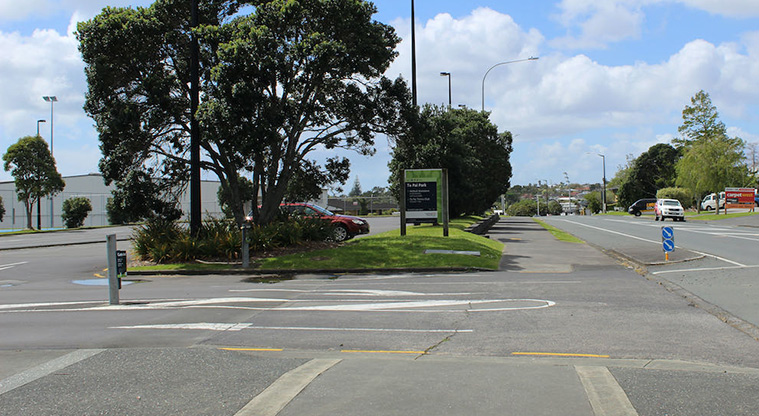 Te Pai Park - Entrance to the car park from Te Pai Place.