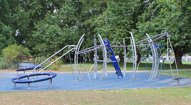 Victoria Park - Playground with climbing equipment and two padded spinners. Photo credit: M Loubser.