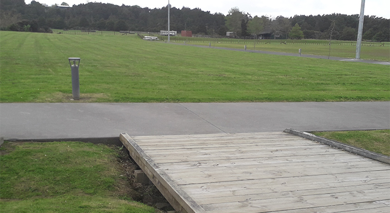 Warkworth Showgrounds - Wide path and ramp by the sports field.