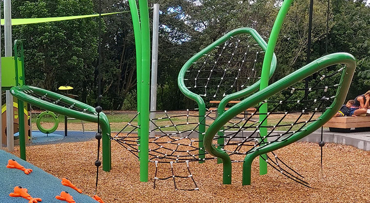 Western Springs Lakeside - Climbing nets.