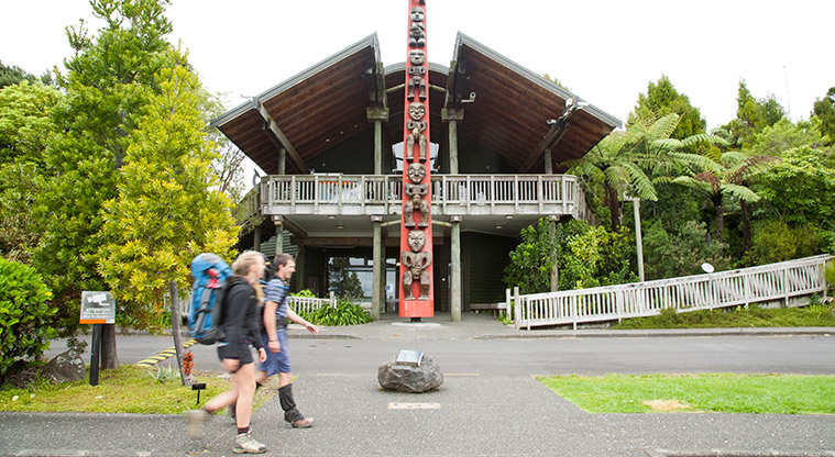 Beveridge to Arataki Track - The Arataki Visitor Centre.