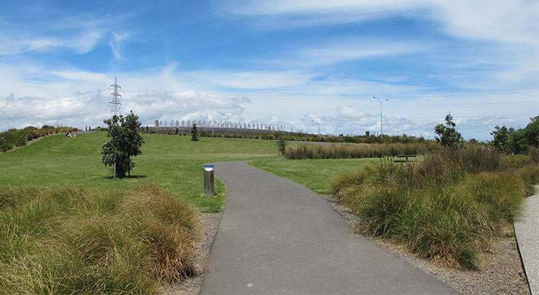 Coast to Coast Path (Cornwall Park to Manukau Harbour) – Start of Onehunga Bay Reserve.