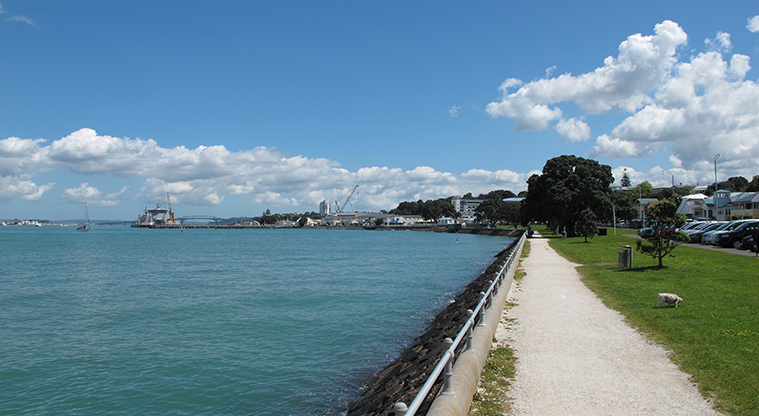 Devonport Navy Base Path - Path running alongside Waitemata Harbour