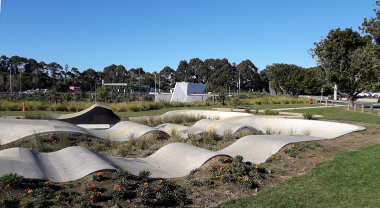 Eric Armishaw to Waterview Path - Pump track at Waterview Reserve (Oakley Park).