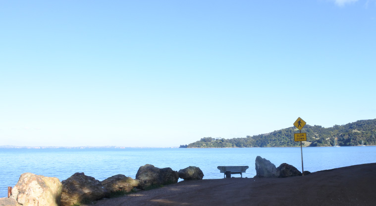 Esplanade Path - A popular fishing spot.