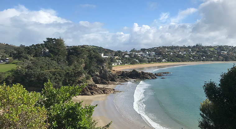 Fishermans Rock Path - Elevated views back across Little and main Oneroa Beach.