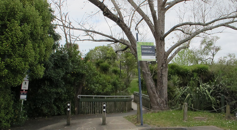  Te Ara Hono / Glen Eden to Kaurilands Path - Entry into Ceramco Park.