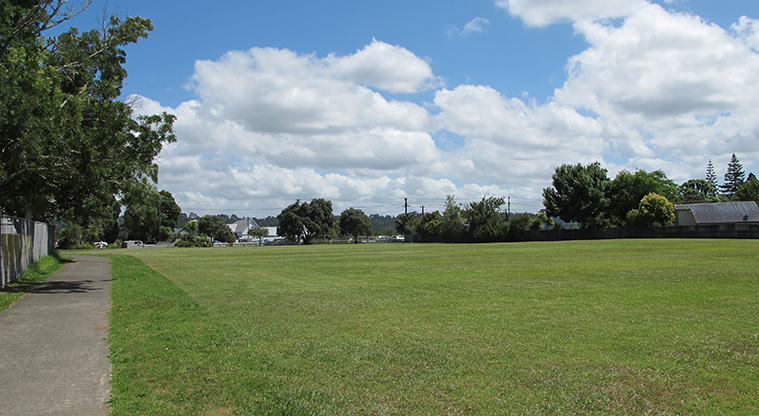 Greenhithe West Path - Collins Park sports fields.
