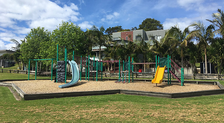 Gulf Harbour Path – Second children’s playground on the route.