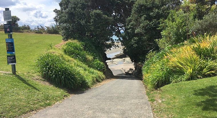 Gulf Harbour Path – Follow the boatramp down to the water.