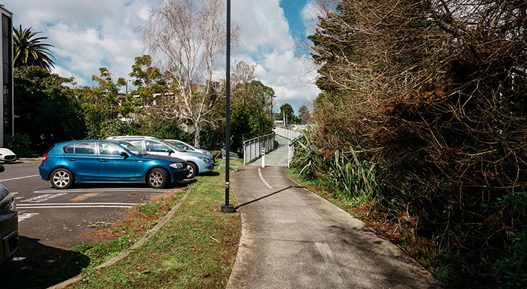 Henderson Creek Path - Path along carpark behind supermarket.