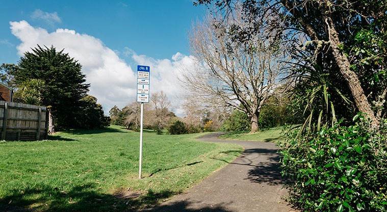 Henderson Loop Path - Typical section of the path.