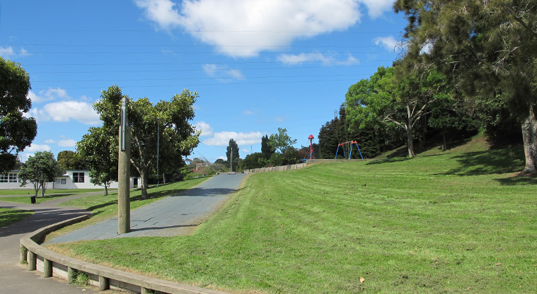 Keith Hay Path - playground with flying fox at the southern end of Keith Hay Park