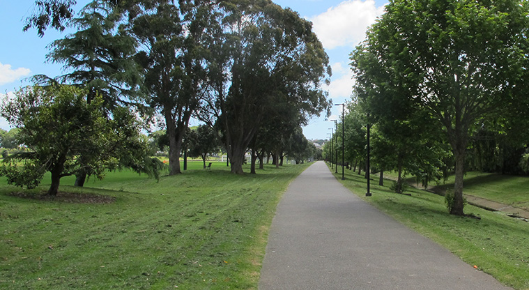 Keith Hay Path - path section through Keith Hay Park