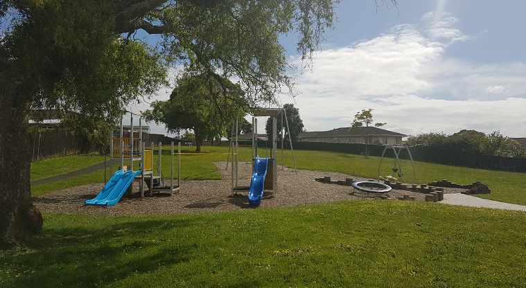 Mangere Centre Path - Playground at Windrush Park. Photo credit: John Cook.