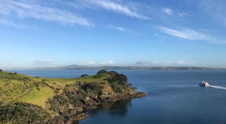 Matiatia Headland Path - The headland is privately owned, so please stay on the main pathway.