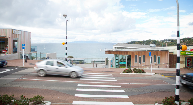 Oneroa Art Path - The path starts at the lookout platform on the Oneroa main street.