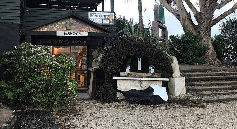 Oneroa Art Path - Oneroa has many art galleries and studios.