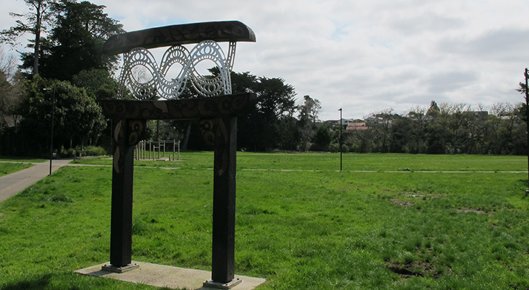 Opanuku Path - Entry into Henderson Park (alternative start).