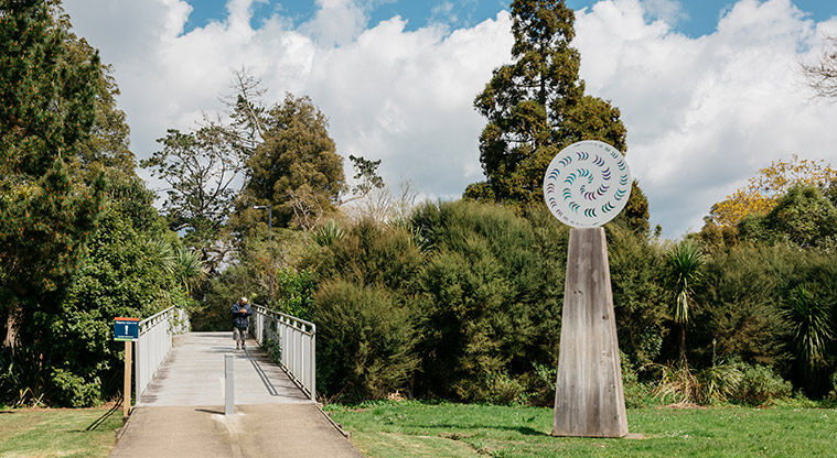 Oratia Stream Path - Bridge crossing the Oratia Stream.