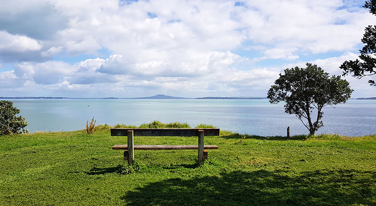 Ōmana Perimeter Path - Great elevated views over the Hauraki Gulf.