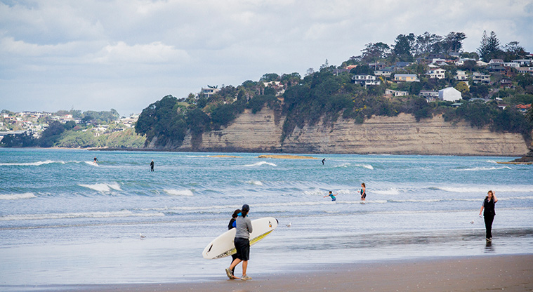 Ōrewa Beachfront Path - Catch the action at Ōrewa Beach.