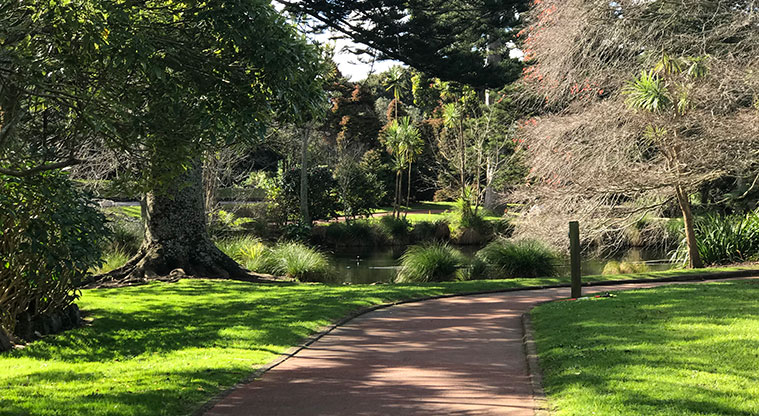 Pukekawa Gardens and Museum Path - Connecting path between the features.
