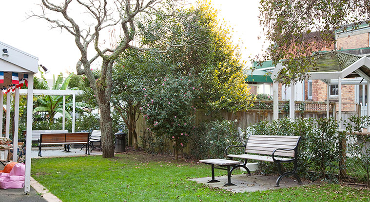 Remuera Loop Path - Remuera Village Green.