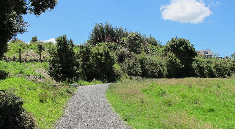 Sanders Dog Lover's Path - Typical section of the loop path.