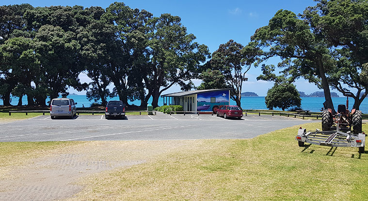 Scandrett to Martins Bay - Beachfront toilets and parking.