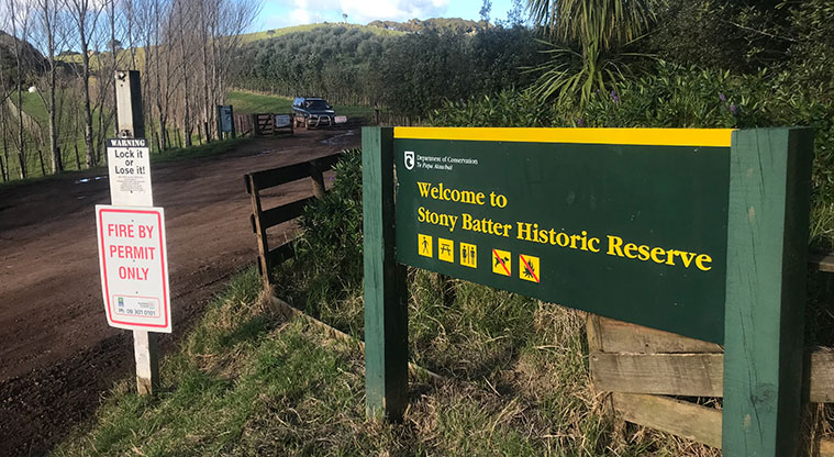 Stony Batter Path - The path starts at the gate halfway up Stony Batter Road. Park here and head east on the farm road. This is a working farm area.