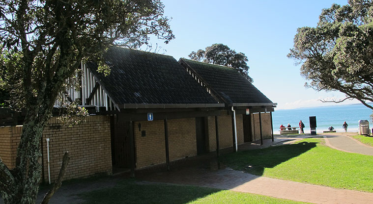 Takapuna Beach Path - Path start adjacent to toilet and changing room.