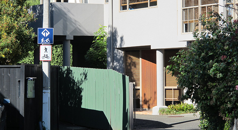 Takapuna to Devonport Path - Access from Hartley Close.