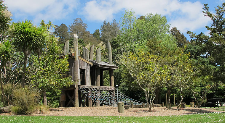 Tōtara Bridle Path - Children’s adventure playground.