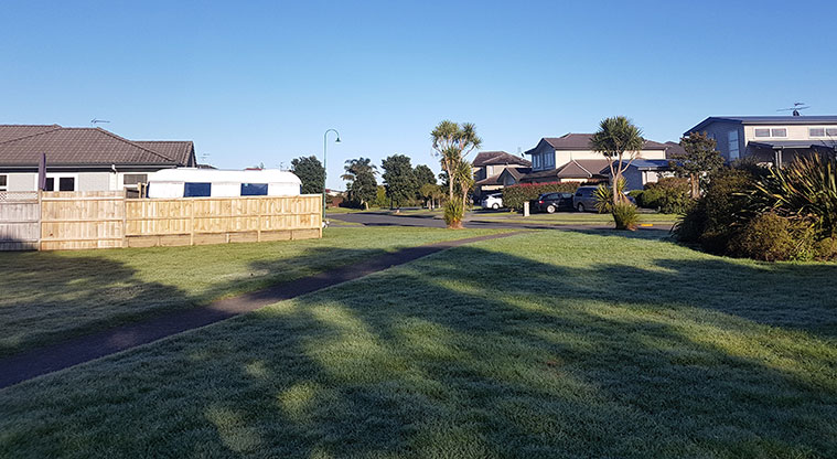 Wattle Downs North Path - Path end point.