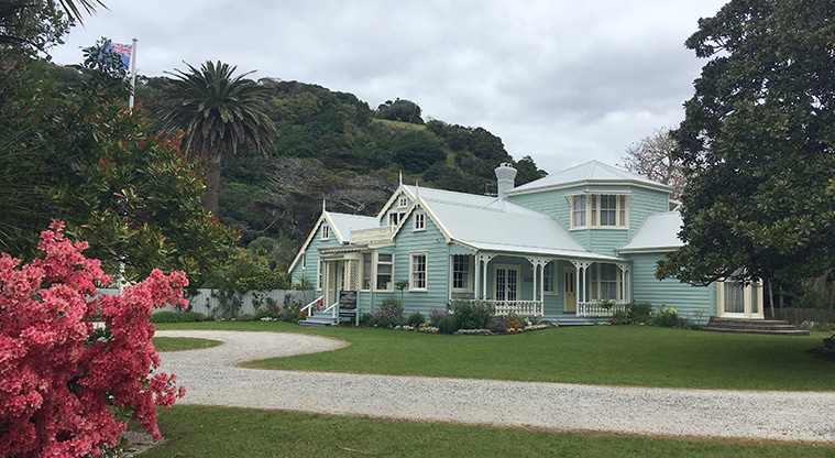 Wenderholm Perimeter Track - Historic Couldrey House and Gardens.
