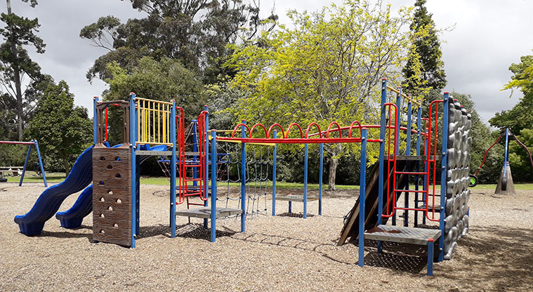 Western Springs Loop Path - Children’s playground.