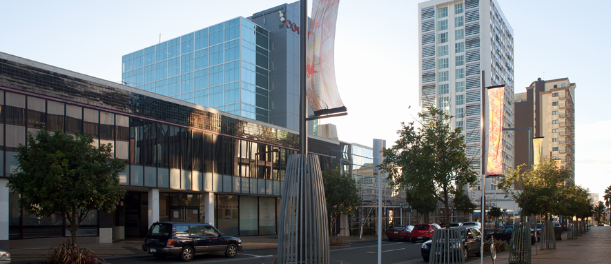Photograph of proximity apartments and office buildings in Manukau  as viewed from Osterley way