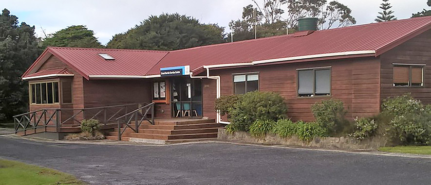 The front entrance and steps to the Great Barrier Island Service Centre.